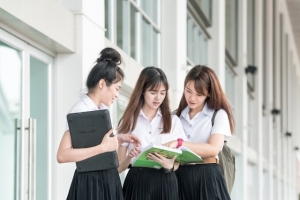 Khối D94 gồm những môn nào? Khối D94 gồm những ngành nào?