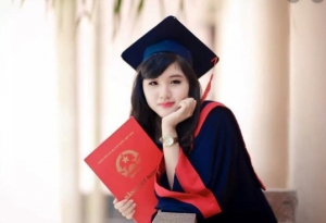 Bỏ ngành y để thi lại sư phạm: Cần 