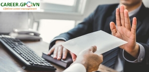 Nhảy việc hay bám nghề?