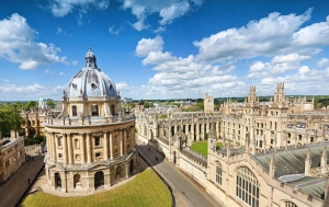 Cách đỗ các trường đại học hàng đầu nước Anh khi học không quá giỏi