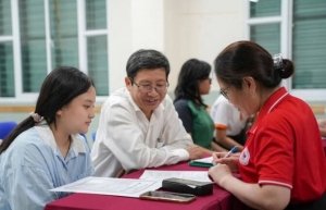 Nhiều trường học ở TP HCM cấm thu quỹ lớp