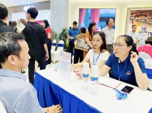 Khó khăn bủa vây lao động trung niên tìm việc