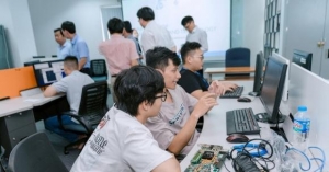 Ngành học ‘vàng’ thời 4.0: Việt Nam 'khát' 50.000 nhân sự, thu nhập 150.000.000 đồng/tháng