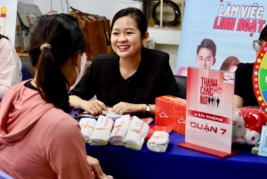 Đâu là nguyên nhân khiến lao động trung niên khó tìm việc?