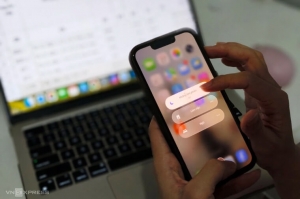 Áp lực trực tuyến thúc đẩy xu hướng 'ngắt kết nối' sau giờ làm