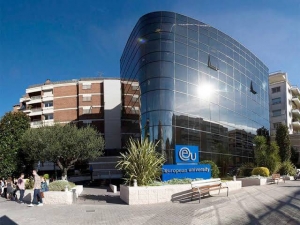 Học bổng của Business School là full scholarship