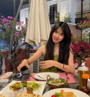 Làm việc 10 năm không nghỉ, không mua nhà, không sắm ô tô: Cô gái đi đến được 41 quốc gia, tiết kiệm 775 triệu