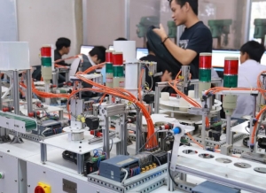 Ngành học điểm chuẩn chỉ từ 22 điểm, không lo thất nghiệp lương lên tới 100 triệu đồng/tháng: Tập đoàn lớn mời thẳng về làm việc