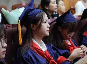 Trường ĐH day dứt vì những ngành trụ cột lại ế ẩm