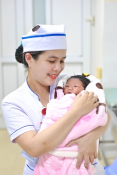 Ngành Hộ sinh là gì? Học ngành Hộ sinh ra trường làm gì?