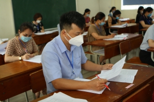 Kết quả thi tốt nghiệp THPT: Nhiều điểm 10 môn tiếng Anh, giáo dục công dân