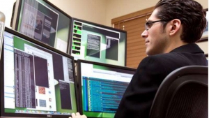 Học lập trình ở tuổi 30, nên hay không nên?