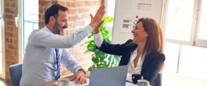 Nhảy việc không thành công có nên quay lại công ty cũ làm việc không?