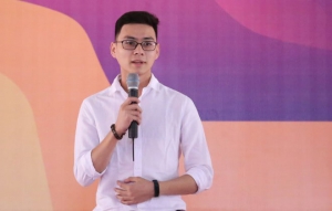 Sinh viên phải làm gì khi robot cạnh tranh công việc với con người