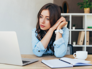 Hội chứng chú chim xanh, vì sao ngày càng nhiều người trẻ không hài lòng về công việc?