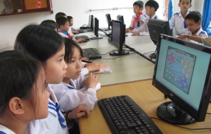 Thiếu giáo viên Tin học: Linh hoạt tìm giải pháp riêng