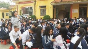 Chương trình tư vấn hướng nghiệp dành cho học sinh lớp 12 tại trường THPT Văn Lâm, Hưng Yên