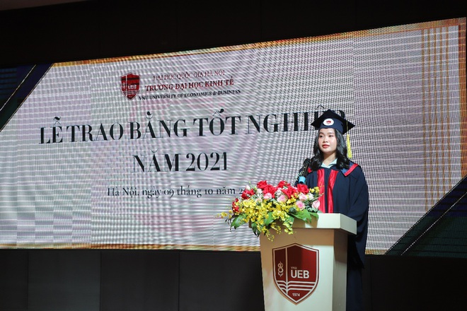 Gần 700 cử nhân, thạc sĩ, tiến sĩ nhận bằng tốt nghiệp online- Hướng nghiệp GPO