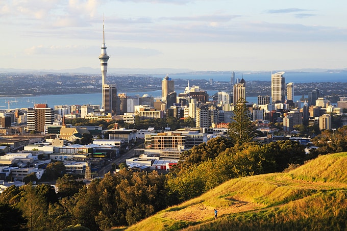 Thành phố Auckland, New Zealand, nhìn từ núi Eden