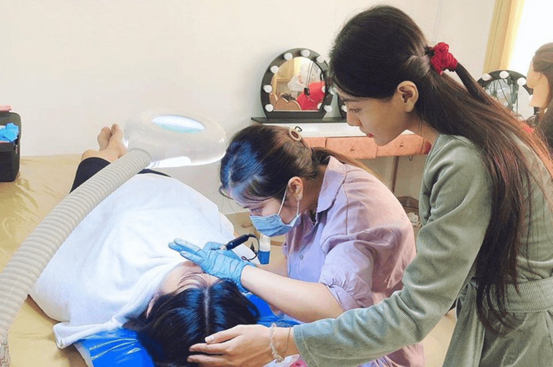 Học nghề thẩm mỹ - ngành nghề phù hợp với mọi thời đại