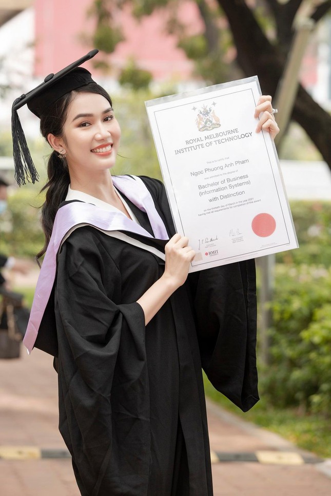 Á hậu Phương Anh chia sẻ khi tiếp tục giành học bổng cao học của ĐH RMIT - Hướng nghiệp GPO