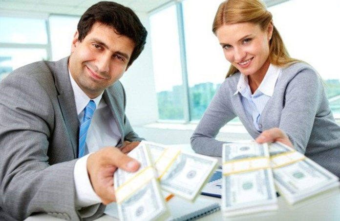 10 Ngành nghề có mức lương cao nhất Việt Nam hiện nay