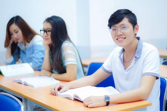 Học Ngành Tài chính ngân hàng ra trường làm gì?