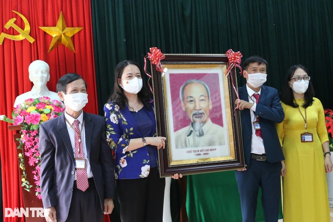 Phó Chủ tịch nước: 
