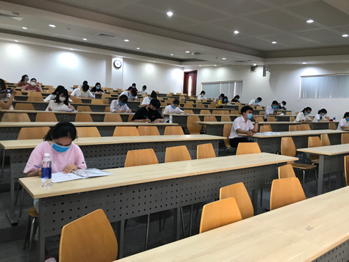 Đổi mới tuyển sinh đại học mà không gây sốc