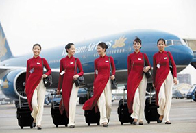 TIẾP VIÊN HÀNG KHÔNG